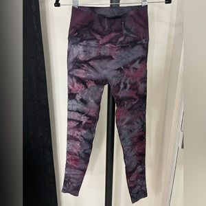Spiritual Gangster tie die leggings